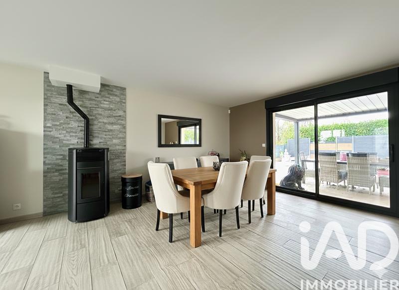 Maison - 144 m² - 5 pièces