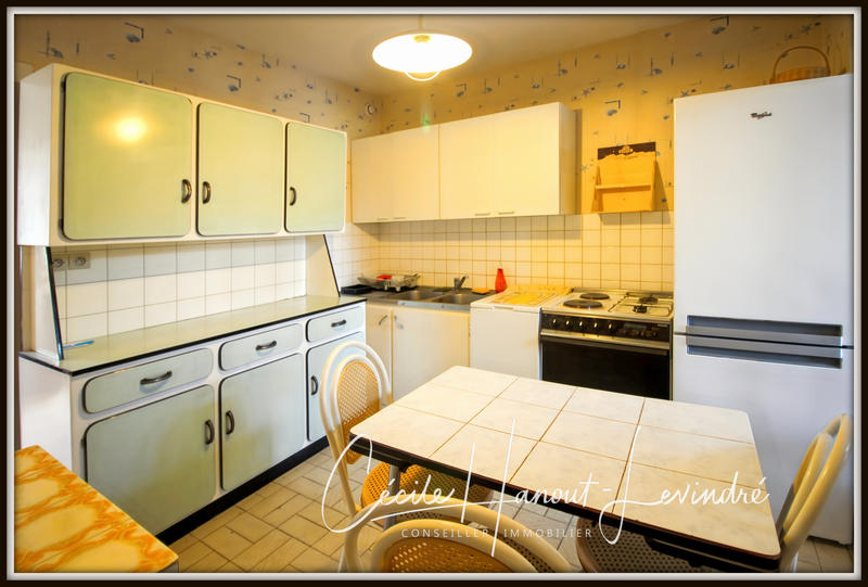 Maison - 95 m² - 5 pièces