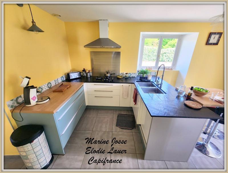 Maison - 230 m² - 7 pièces