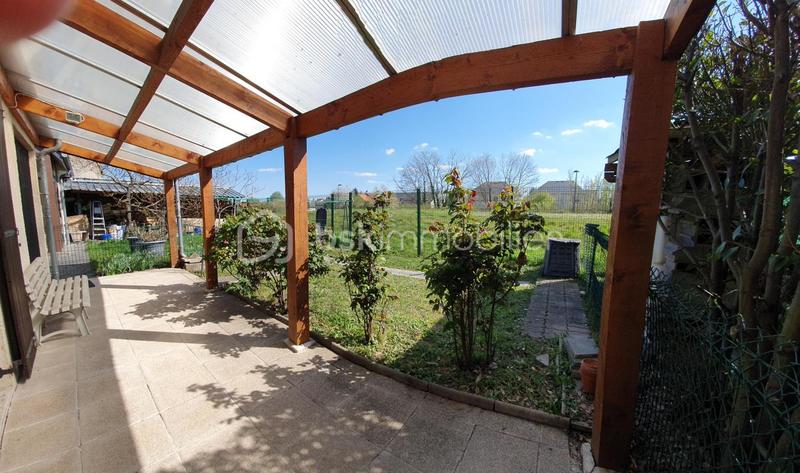 Maison - 123 m² - 6 pièces