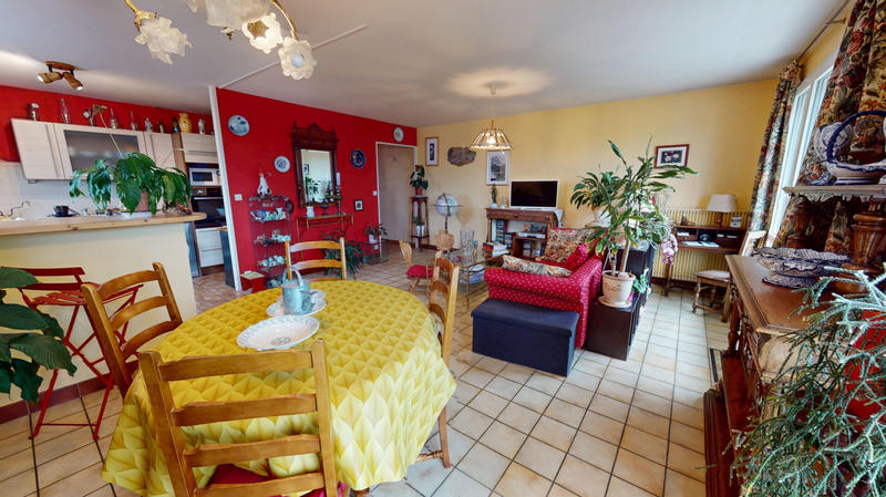 Appartement - 81 m² - 3 pièces