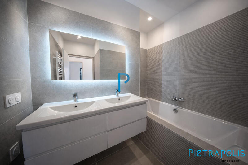 Maison - 98 m² - 4 pièces