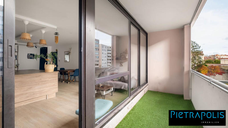 Appartement - 81 m² - 4 pièces