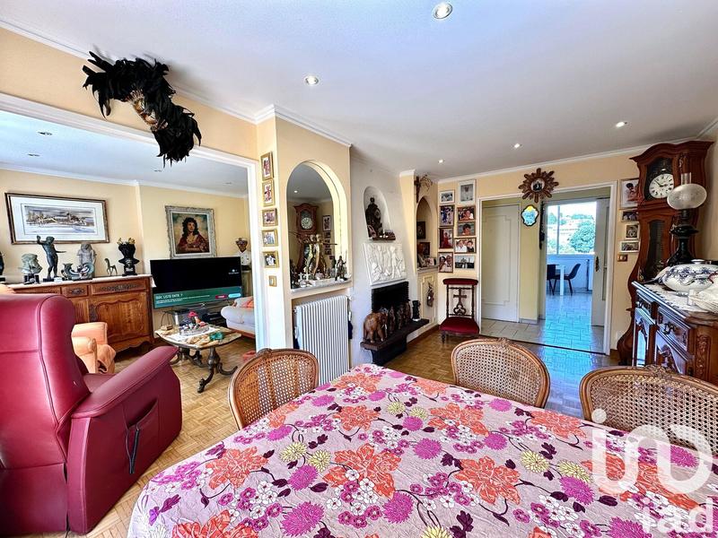 Appartement - 86 m² - 5 pièces