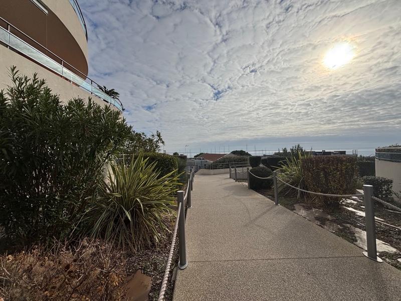 Appartement - 94 m² - 4 pièces