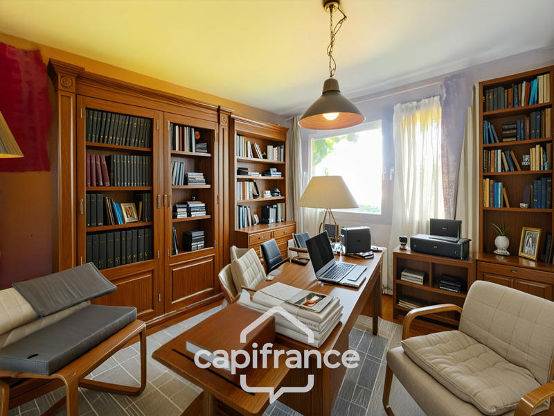 Propriété - 225 m² - 10 pièces