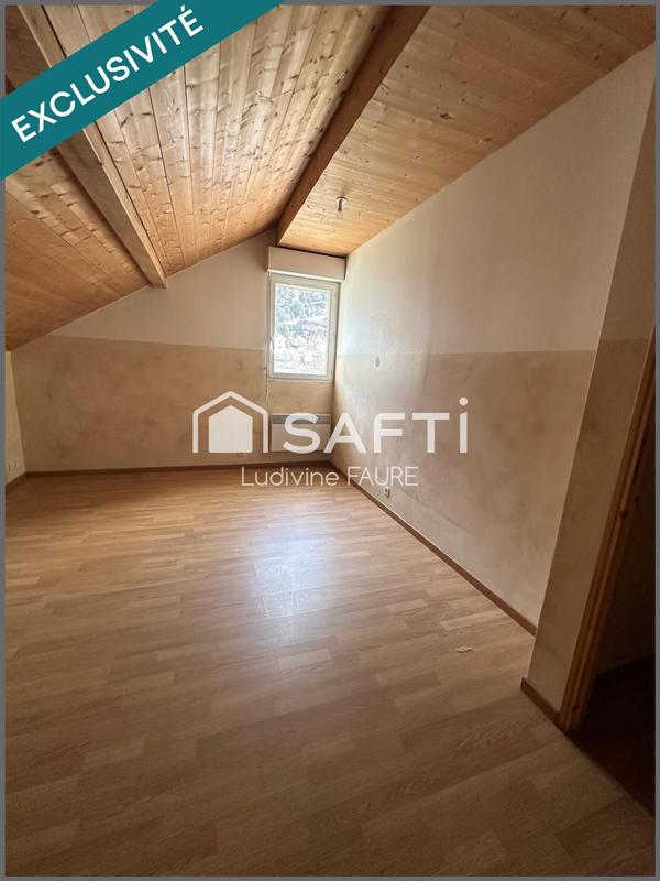 Maison - 110 m² - 4 pièces