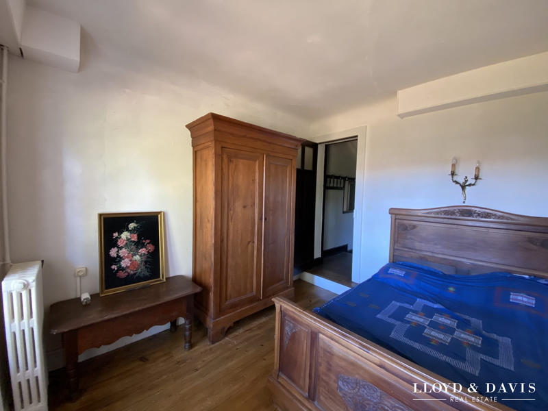 Maison - 200 m² - 7 pièces