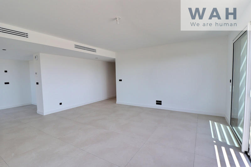 Appartement - 120 m² - 4 pièces