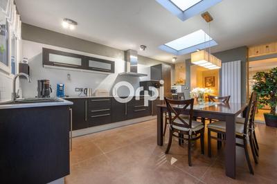 Maison - 153 m² - 4 pièces