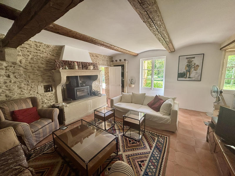 Mas - 250 m² - 8 pièces