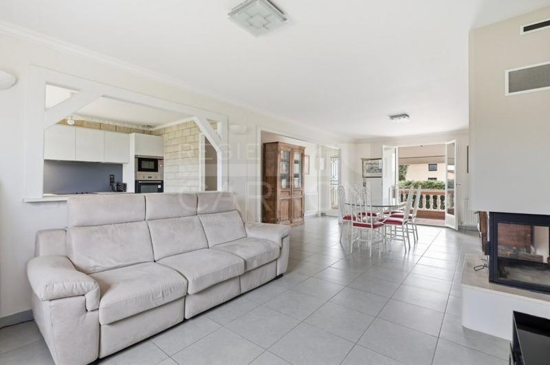 Maison - 157 m² - 6 pièces