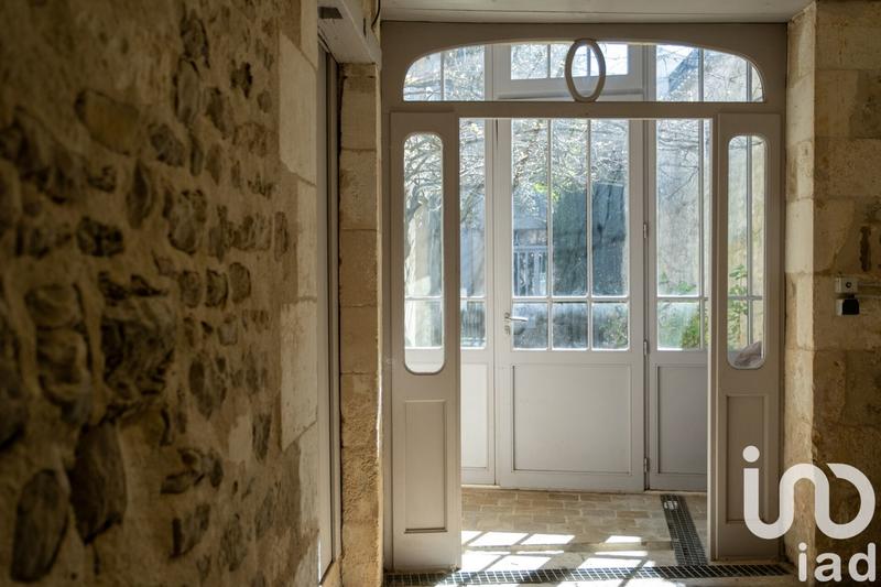 Maison - 422 m² - 10 pièces