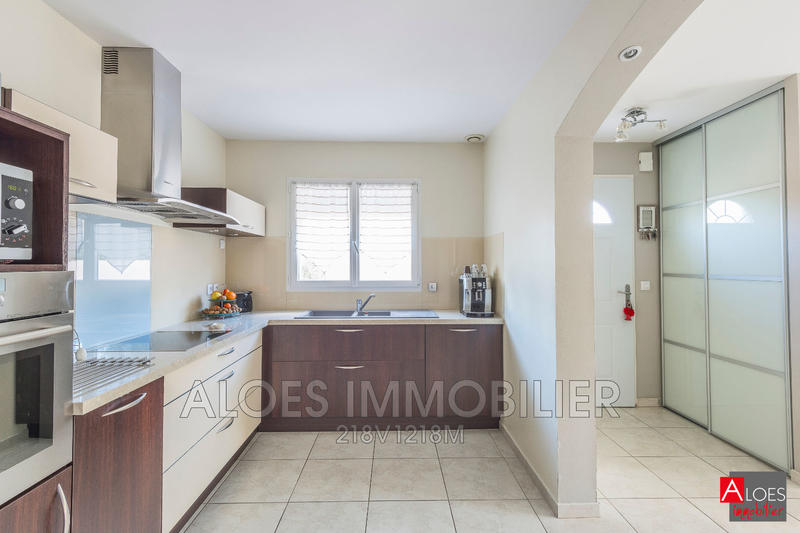 Maison - 108 m² - 4 pièces