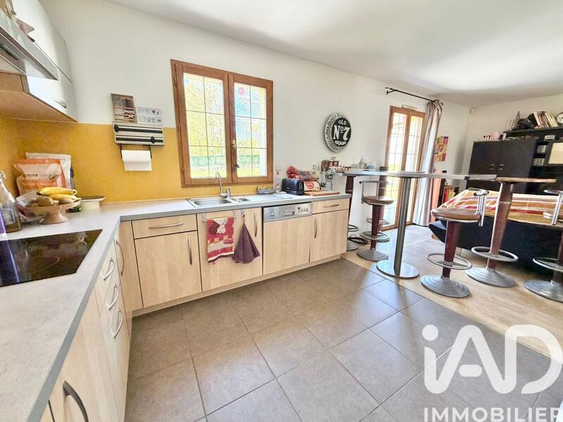 Maison - 82 m² - 4 pièces