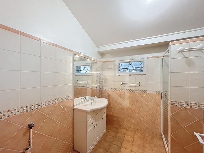 Appartement - 49 m² - 2 pièces