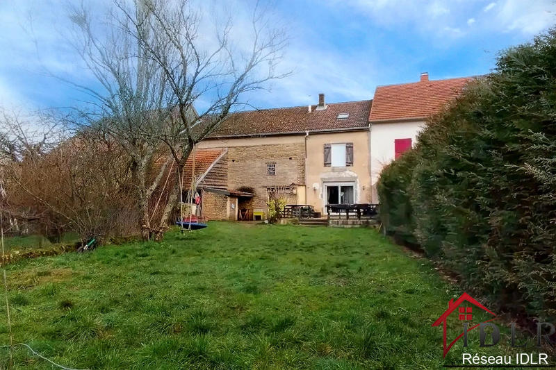 Maison - 114 m² - 4 pièces