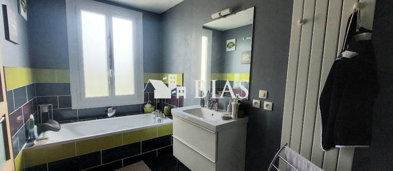 Maison ancienne - 170 m² - 4 pièces