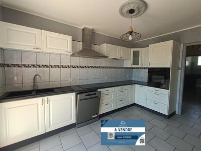 Villa - 166 m² - 6 pièces