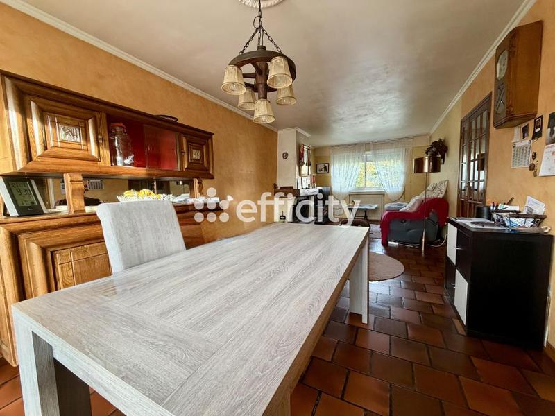 Pavillon - 132 m² - 8 pièces