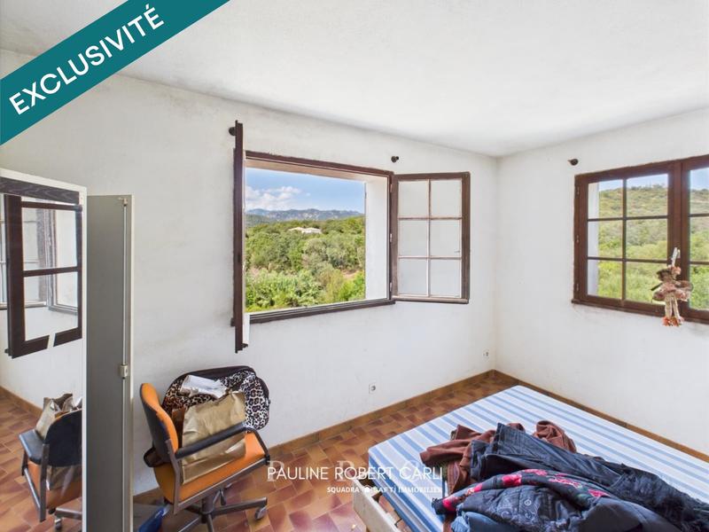 Maison - 350 m² - 15 pièces