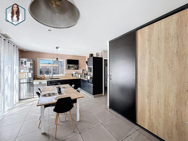 Maison - 109 m² - 5 pièces