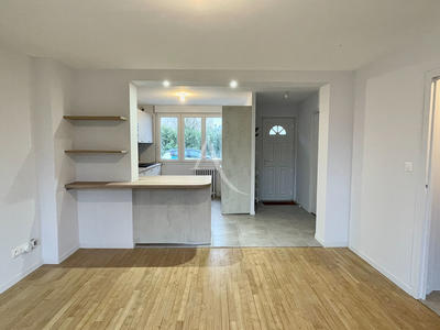 Maison - 75 m² - 4 pièces