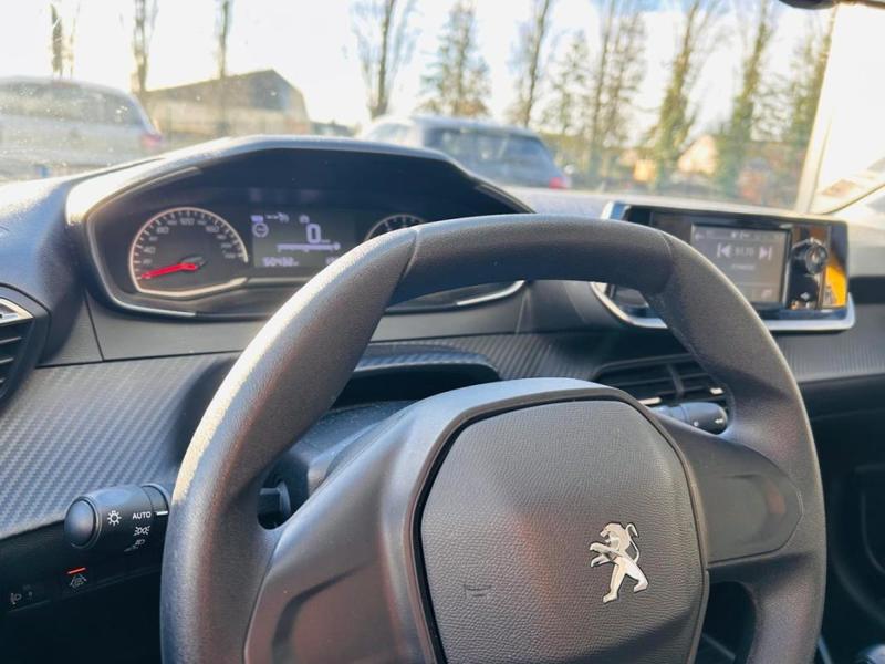 Peugeot 208 II PureTech 75 s&amp;S Like