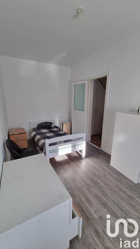 Maison - 329 m² - 10 pièces