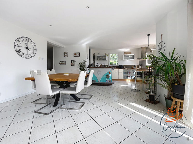 Maison - 152 m² - 6 pièces