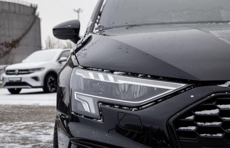 Audi A3 sportback 40 TFSIe s-Line 204 Hybride Rechargeable / Apple Carplay Android Auto Audio B&amp;O Coffre Elec Regulateur de Distance