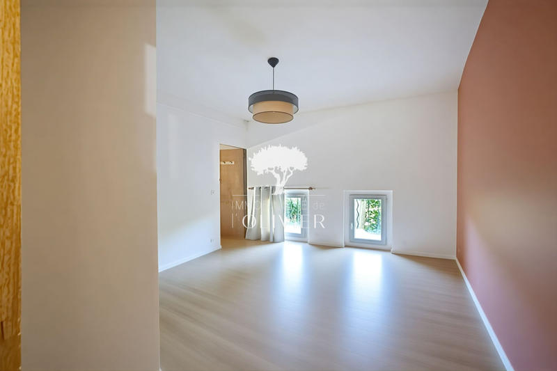 Maison de ville - 85 m² - 5 pièces