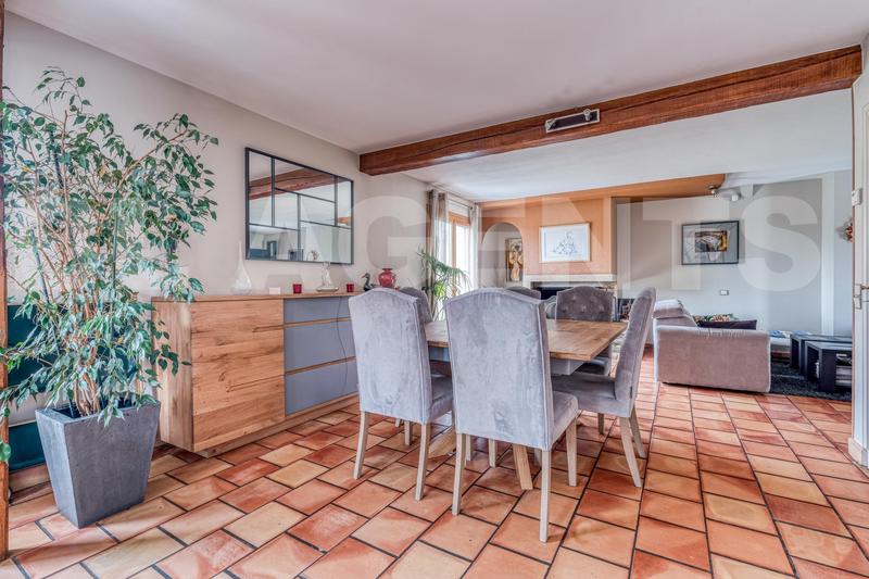 Maison d'architecte - 160 m² - 7 pièces