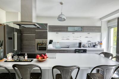 Appartement - 103 m² - 6 pièces