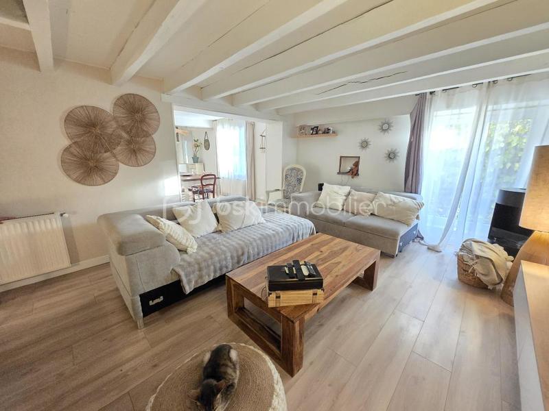 Maison - 135 m² - 6 pièces