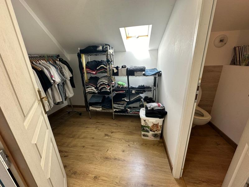 Maison - 230 m² - 6 pièces