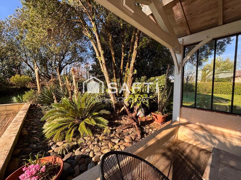 Maison - 190 m² - 7 pièces