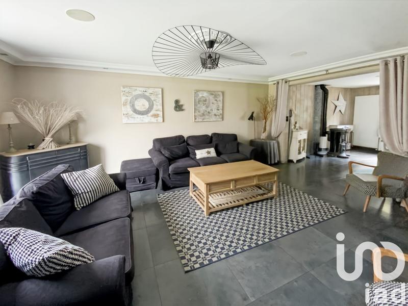 Maison - 185 m² - 7 pièces