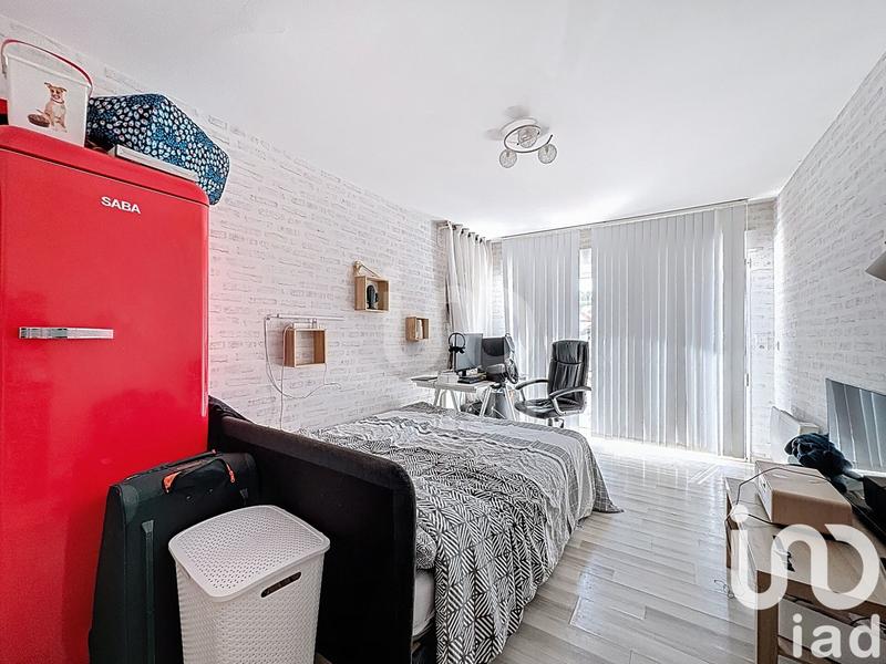 Maison - 115 m² - 6 pièces