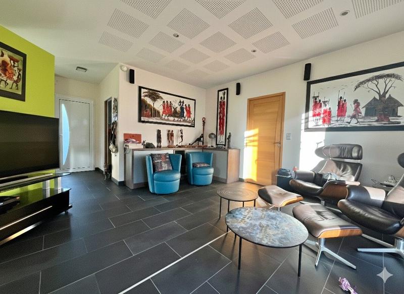 Maison - 146 m² - 5 pièces