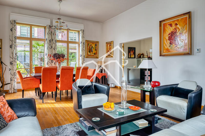 Appartement - 100 m² - 3 pièces