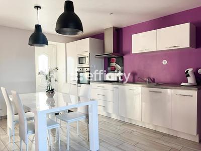 Maison en pierre - 100 m² - 4 pièces