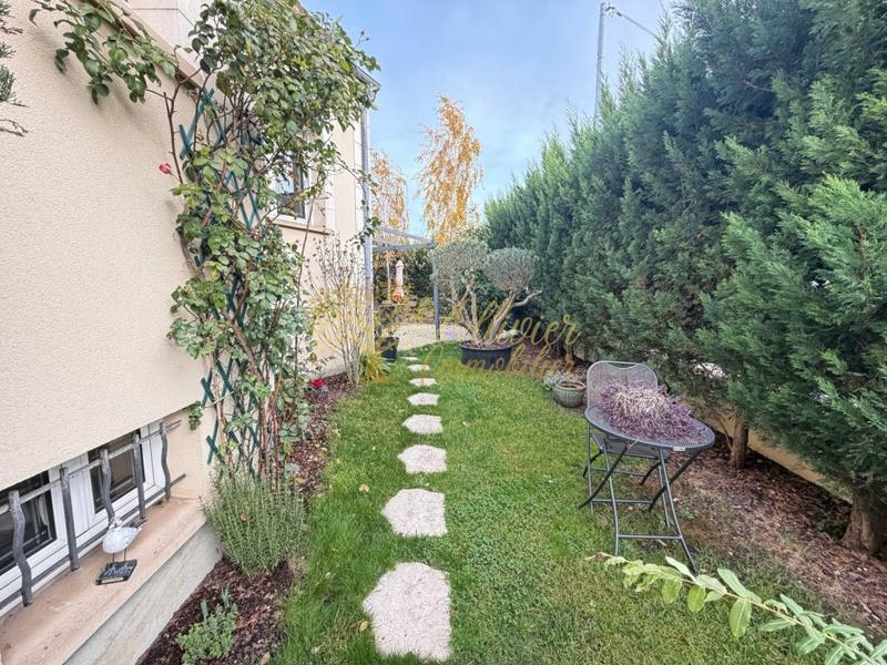 Pavillon - 115 m² - 4 pièces