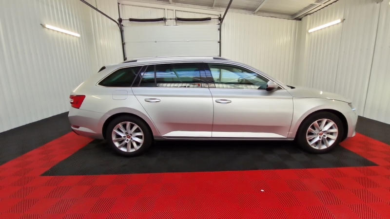 Skoda Superb Combi 2.0 Tdi Scr 150 Dsg7 Business