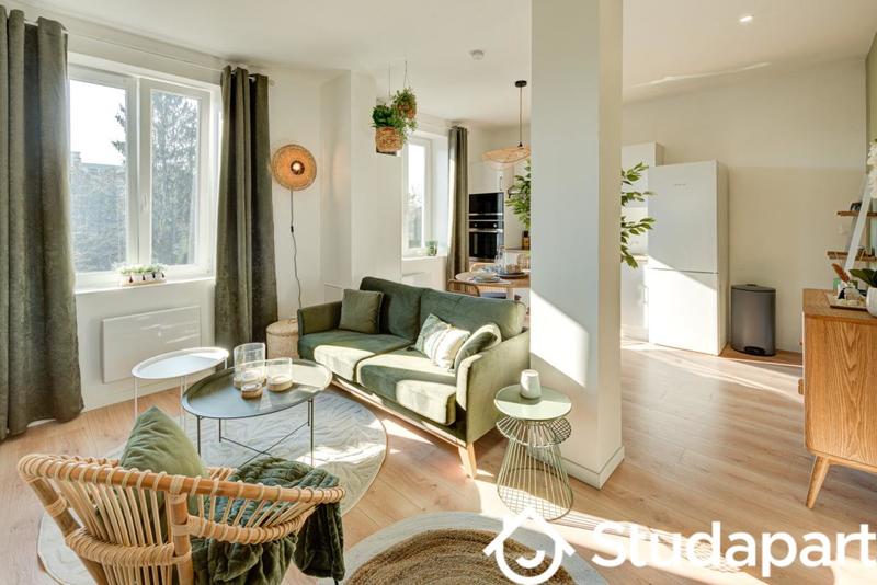 Chambre - 10 m² - 1 pièce