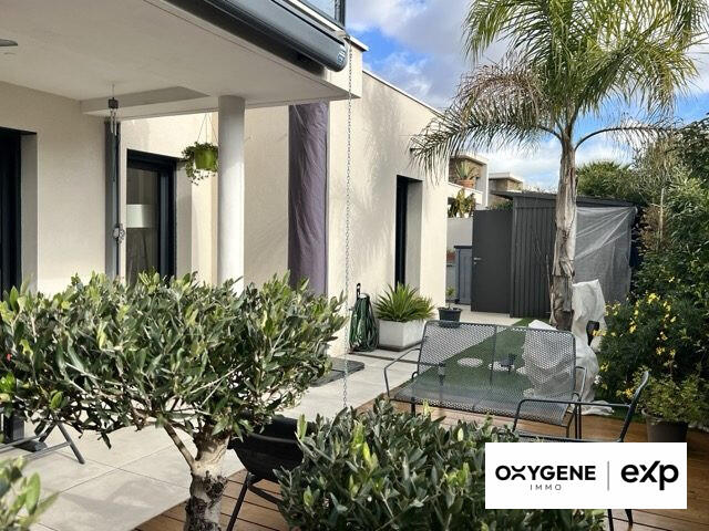 Maison contemporaine - 98 m² - 5 pièces