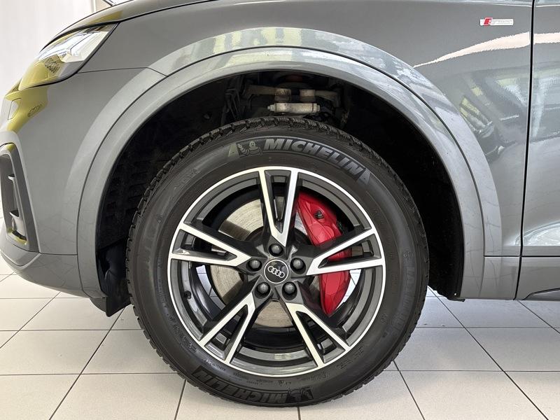 Audi Q5 50 Tfsi e 2.0 299 s line quattro s-tronic7 Leds ma