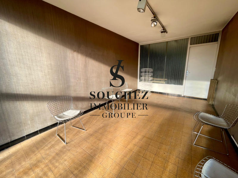 Maison - 199 m² - 8 pièces