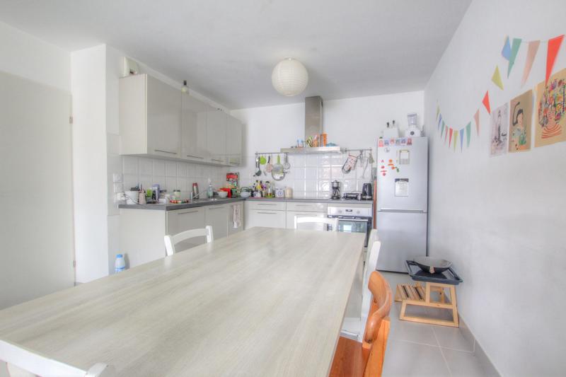 Appartement - 89 m² - 4 pièces