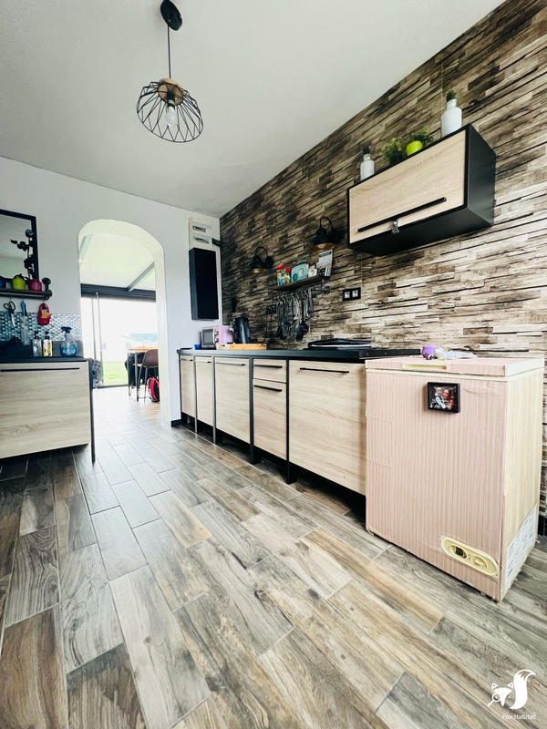 Maison - 100 m² - 4 pièces